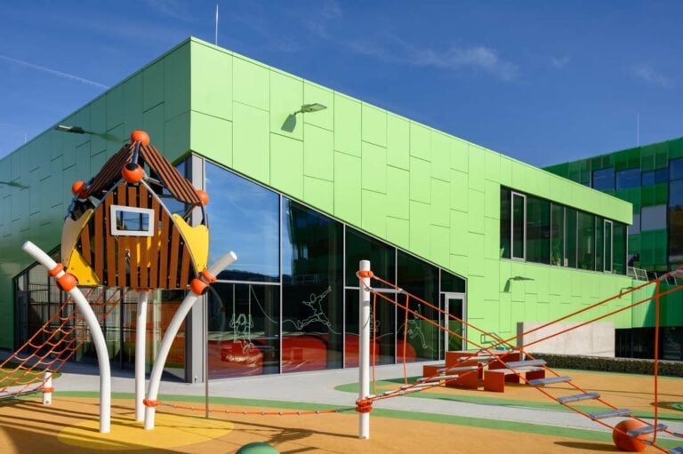 Cour de l'école et crèche à Wasserbillig