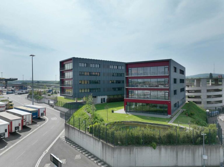 Batiment-administratif-plateforme-multimodale-CFL-MM-Bettembourg-Luxembourg-7-©BALLINIPITT-B