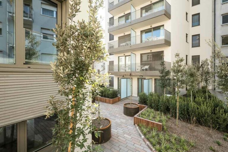 P07-Avenue-gare-cour-interieure-patroimoine-Luxembourg-Web